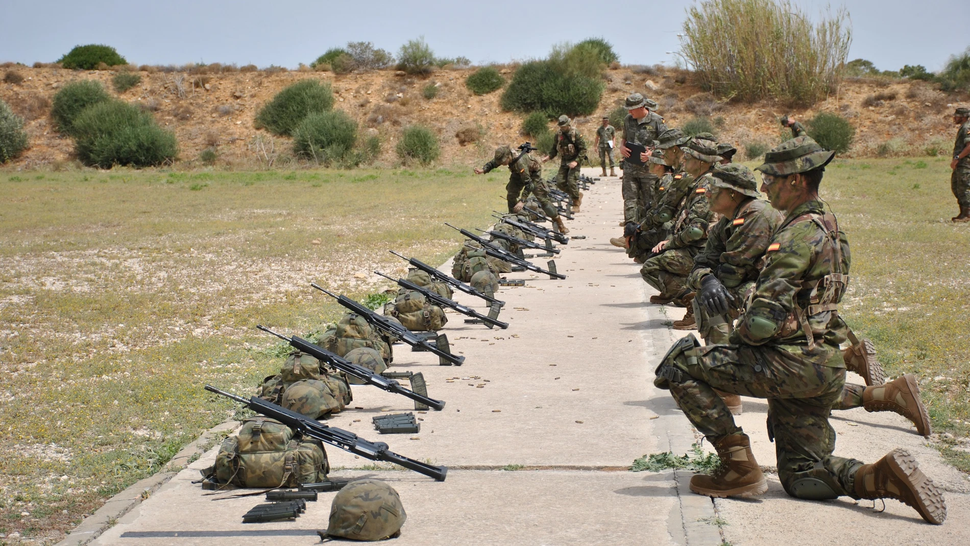 Aspirantes a militares durante la fase de formación en San Fernando (Cádiz)