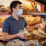 El panadero leonés Daniel Flecha, integrante de la tercera generación en la empresa familiar Panaderías Flecha 1957, representa a España en el campeonato internacional "Bread in the City"