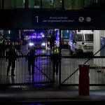 El jugador del FC Barcelona, Dani Alves, saliendo de los calabozos de la Ciudad de la Justicia hacia la cárcel Brians 1 de Sant Esteve Sesrovires (Barcelona)