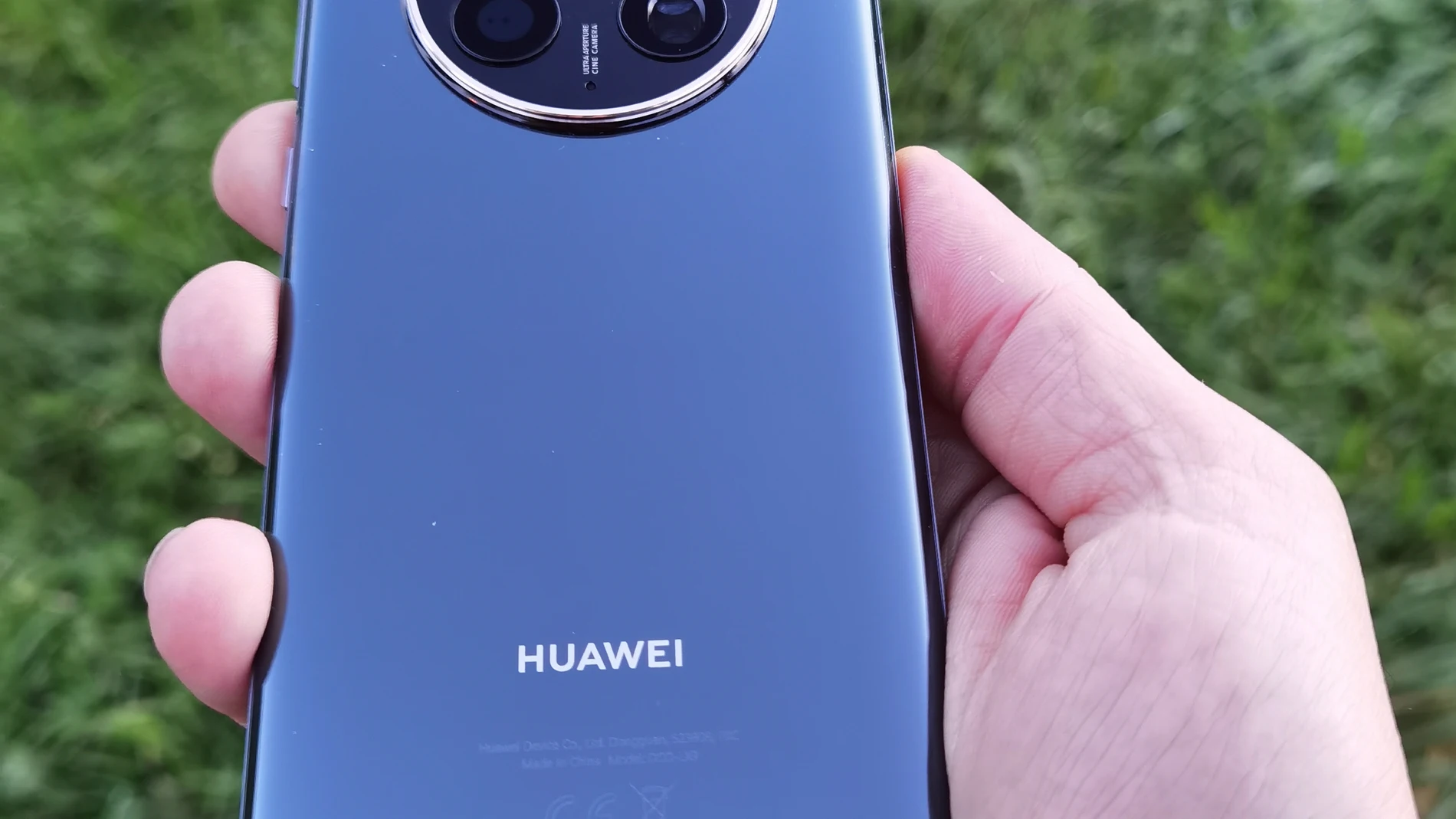 El gádget del sábado: Huawei Mate 50 Pro, el móvil del año de no ser por  Google