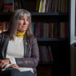 La escritora Claudia Piñeiro es clave en el género de novela negra, y así lo demuestra con su nueva obra "El tiempo de las moscas"