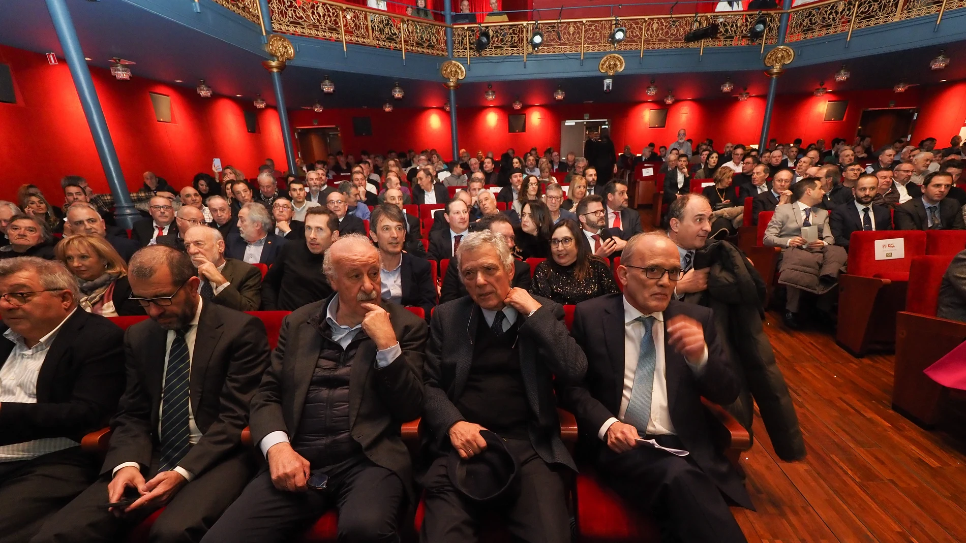 Presentación del documental sobre los cien años de fútbol en Castilla y León
