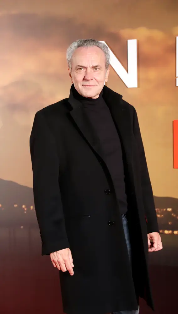 El actor José Coronado posa en la premier de 'La chica de nieve'