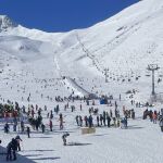 Más de 5.000 esquiadores han disfrutado de este deporte en la estación invernal leonesa de San Isidro