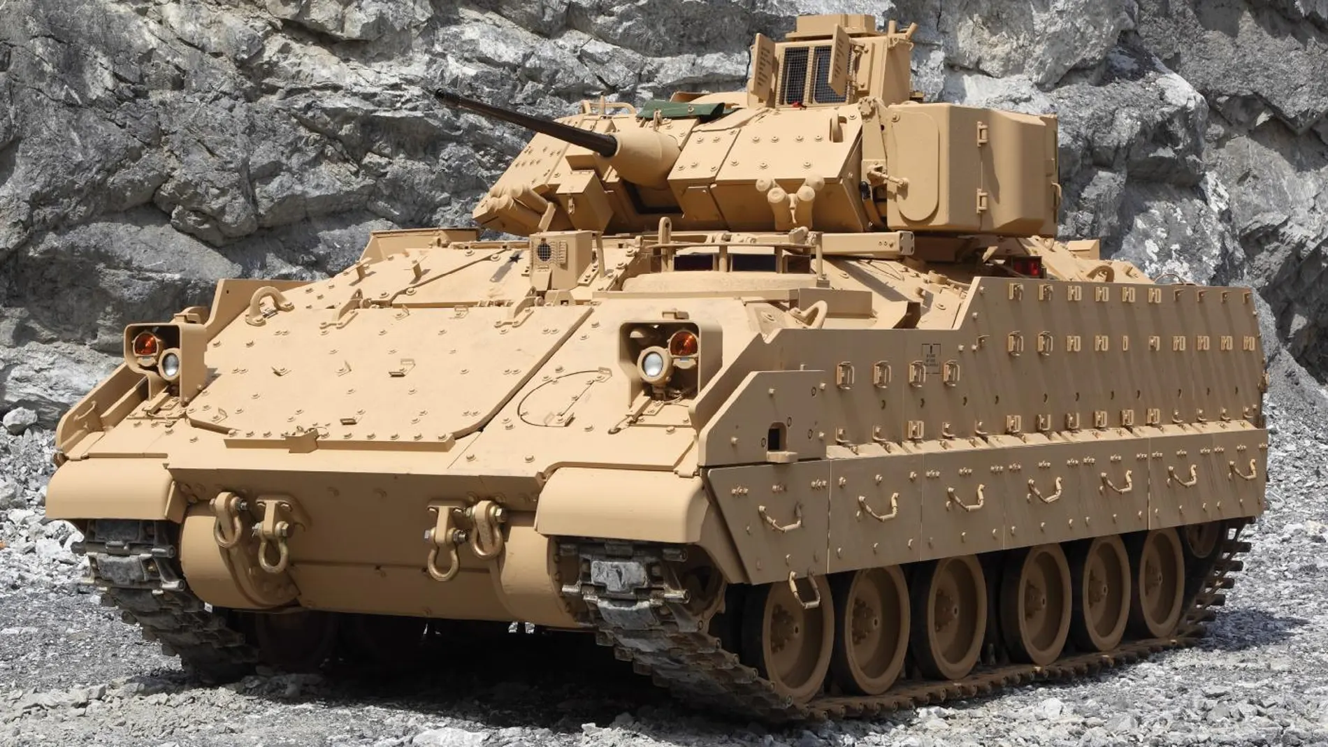 Imagen de un Bradley M2A2 ODS-SA, una versión más reciente que la inicialmente prevista