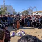 Imagen del minuto de silencio en la UHU