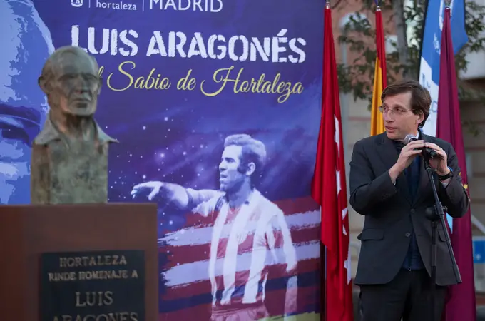 El Sabio vuelve a Hortaleza: “Luis Aragonés es de todos”