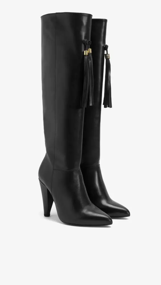 Botas borla napa.