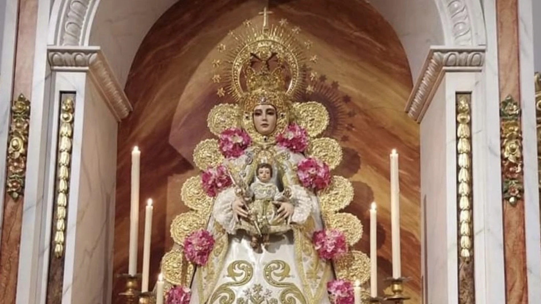 Virgen del Rocío, que se venera en la parroquia de San José de Cádiz