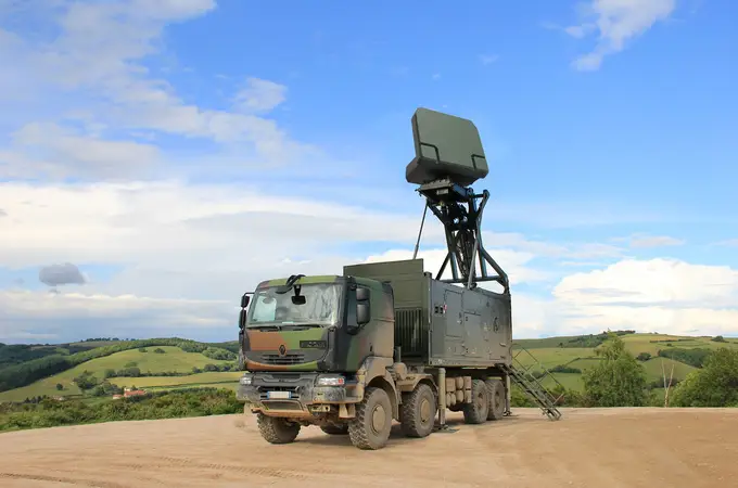 Así actúa el radar de corto alcance GM-200 de Thales que Francia suministrará a Ucrania