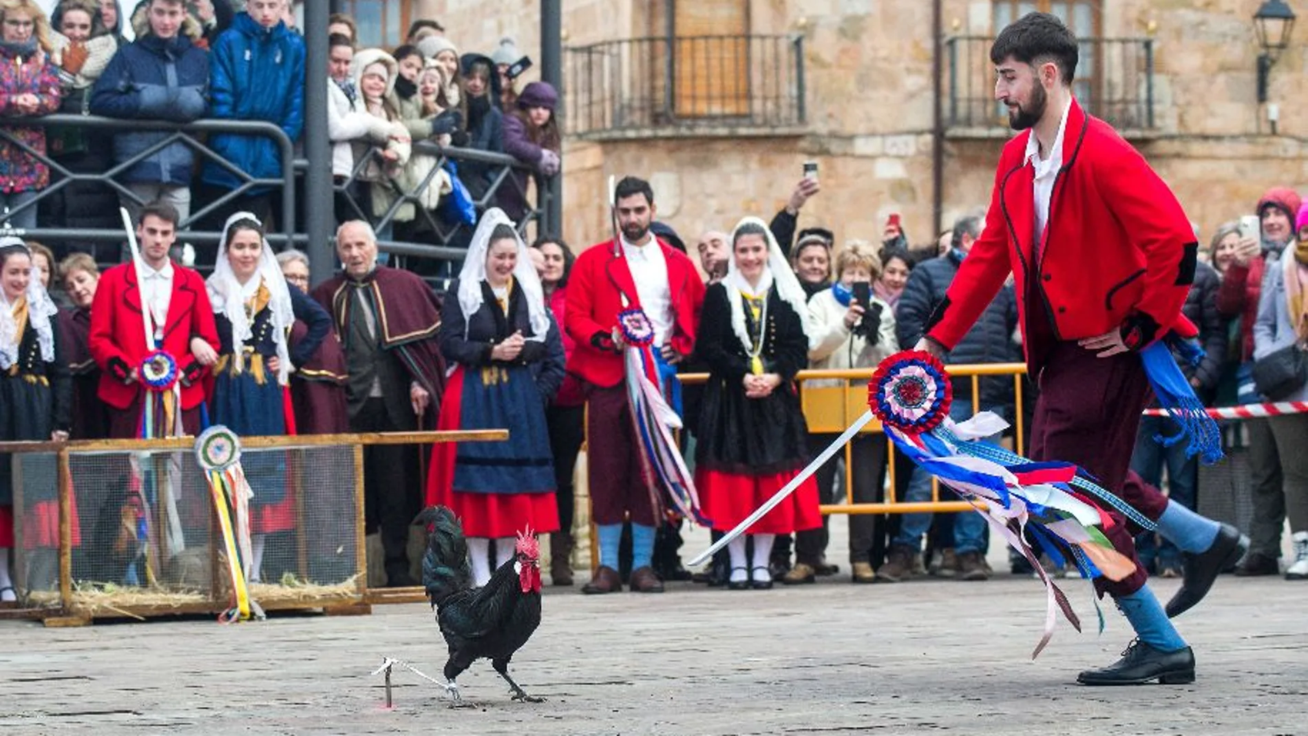 Danza del Escarrete, Fiesta de Interés Turístico Regional, en Poza de la Sal (Burgos)