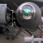 Un misil aire-aire guiado por infrarrojos AIM-9X Sidewinder fabricado por Raytheon