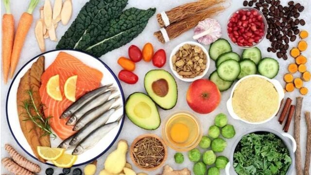 Menú semanal antiinflamatorio para cuidar tu sistema inmunitario