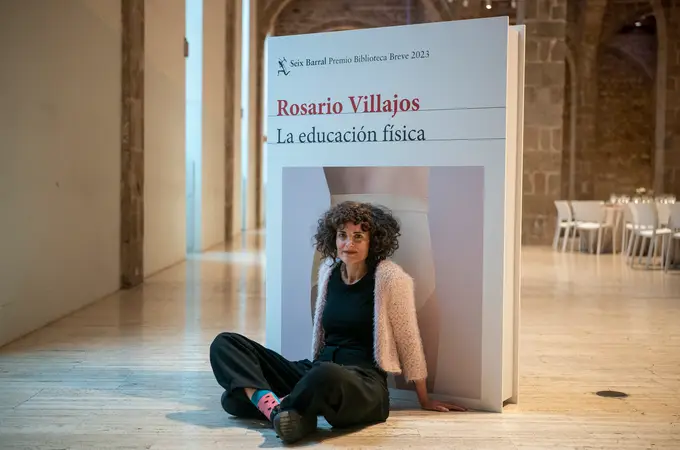 Rosario Villajos gana el Biblioteca Breve con “La educación física”