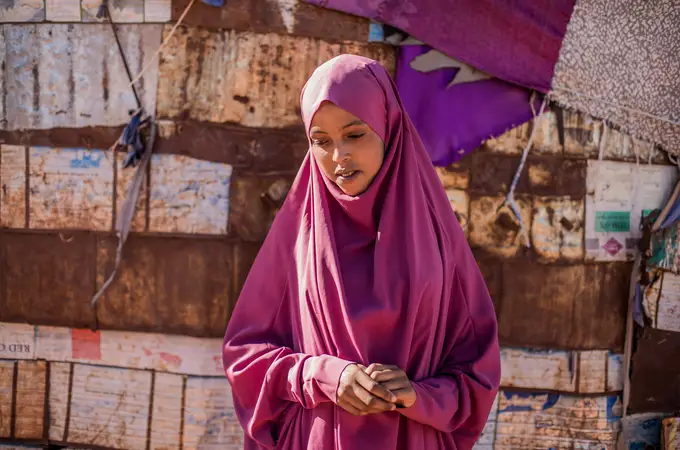 Aumenta el riesgo de mutilación genital femenina para millones de niñas y adolescentes debido a las crisis y los conflictos