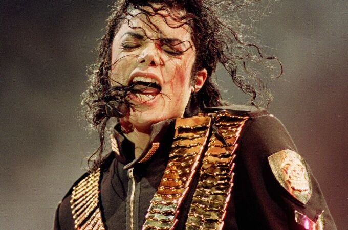 Michael Jackson en una foto de archivo en su concierto en Singapur