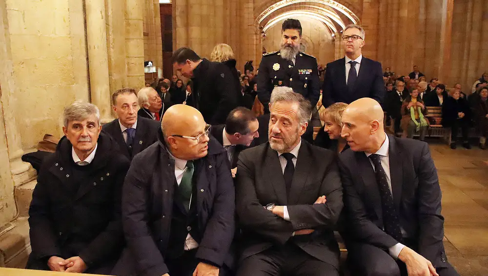 Toma de posesión del nuevo abad de San Isidoro