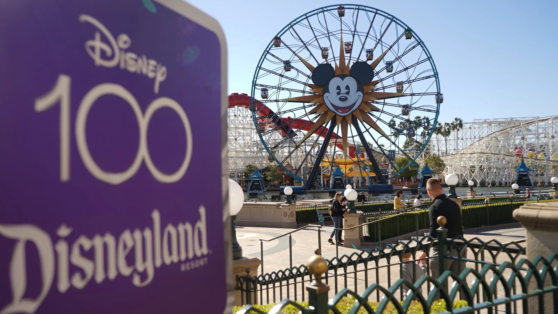 EEUU.- Disney anuncia el despido de 7.000 empleados, casi el 4% de su plantilla