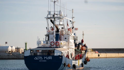 El Aita Mari zarpa mañana a su novena misión de rescate en el Mediterráneo