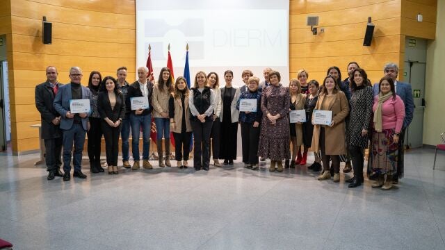 MURCIA.-La Comunidad reconoce el compromiso con la igualdad de seis nuevas empresas y entidades