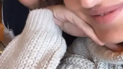 Rocío Flores y su hermano David en San Valentín