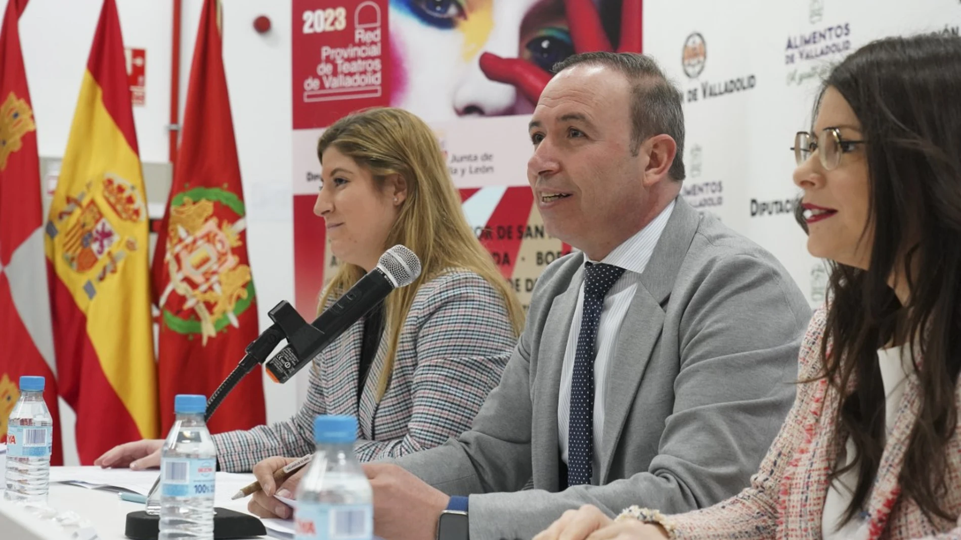 Los vicepresidentes Víctor Alonso y Gema Gómez, y la delegada Territorial de la Junta de Castilla y León, Raquel Alonso, presentan la red