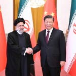 Chinese President Xi meets Iran's President Raisi in Beijing