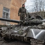 Ucrania.- Rusia asegura que sus tropas han logrado "abrirse camino" en una "zona boscosa" en Lugansk