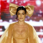 Dulceida desfila para Andrés Sardá en la MBFW de Madrid