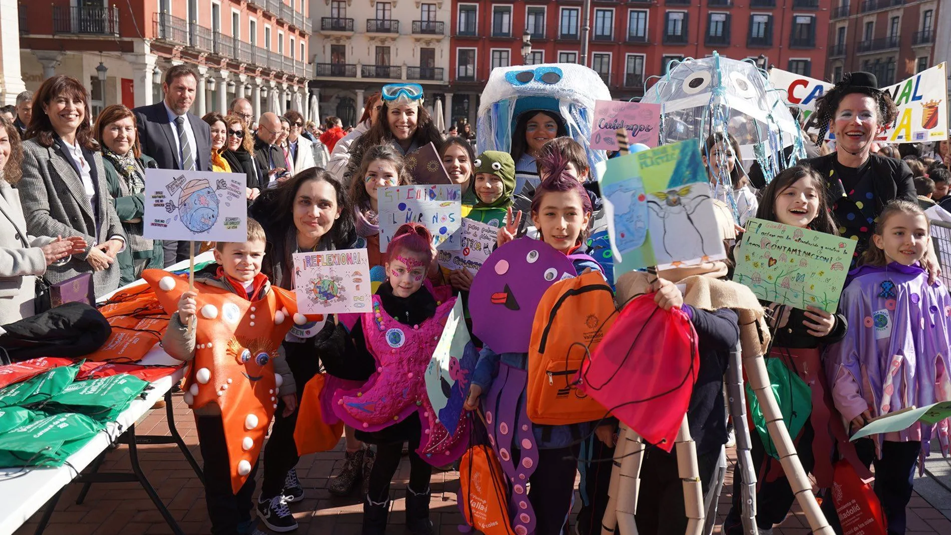 Desfile del Carnaval de los coles en Valladolid