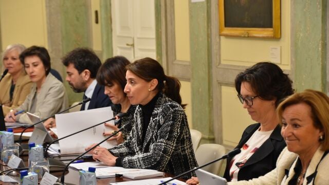 Reunión de la ministra de Justicia, Pilar Llop, con una delegación de la FEMM.