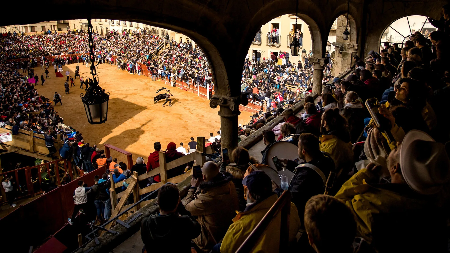 Vista del coso taurino que se monta en la Plaza Mayor de Ciudad Rodrigo