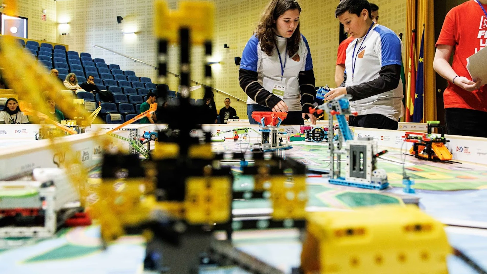 ‘Robotic Kittens’ gana la FIRST LEGO League Sevilla en la UPO y participa en la final nacional