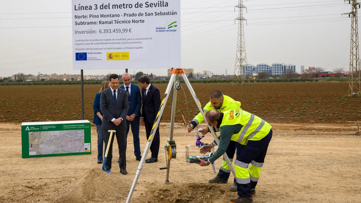 Moreno reafirma el compromiso de la Junta con la red completa del Metro de Sevilla
