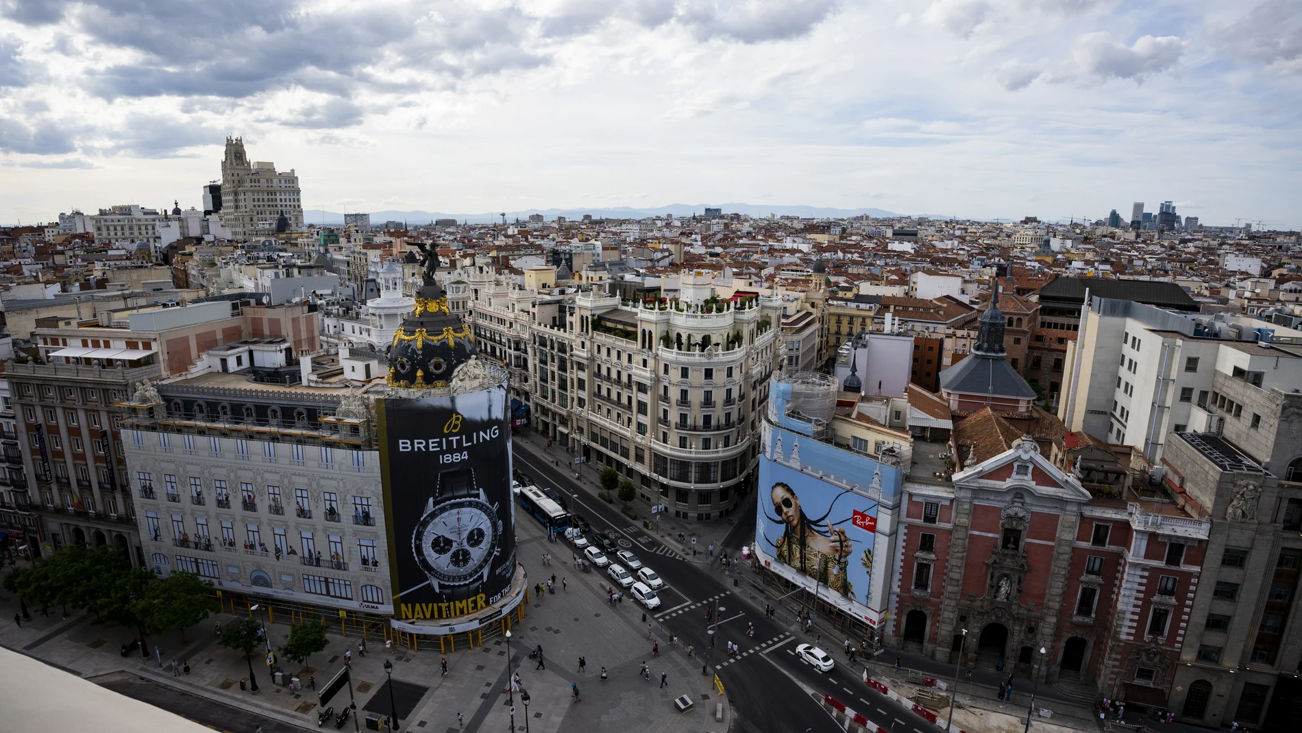 Vistas de Madrid desde la terraza del Circulo de Bellas Artes.