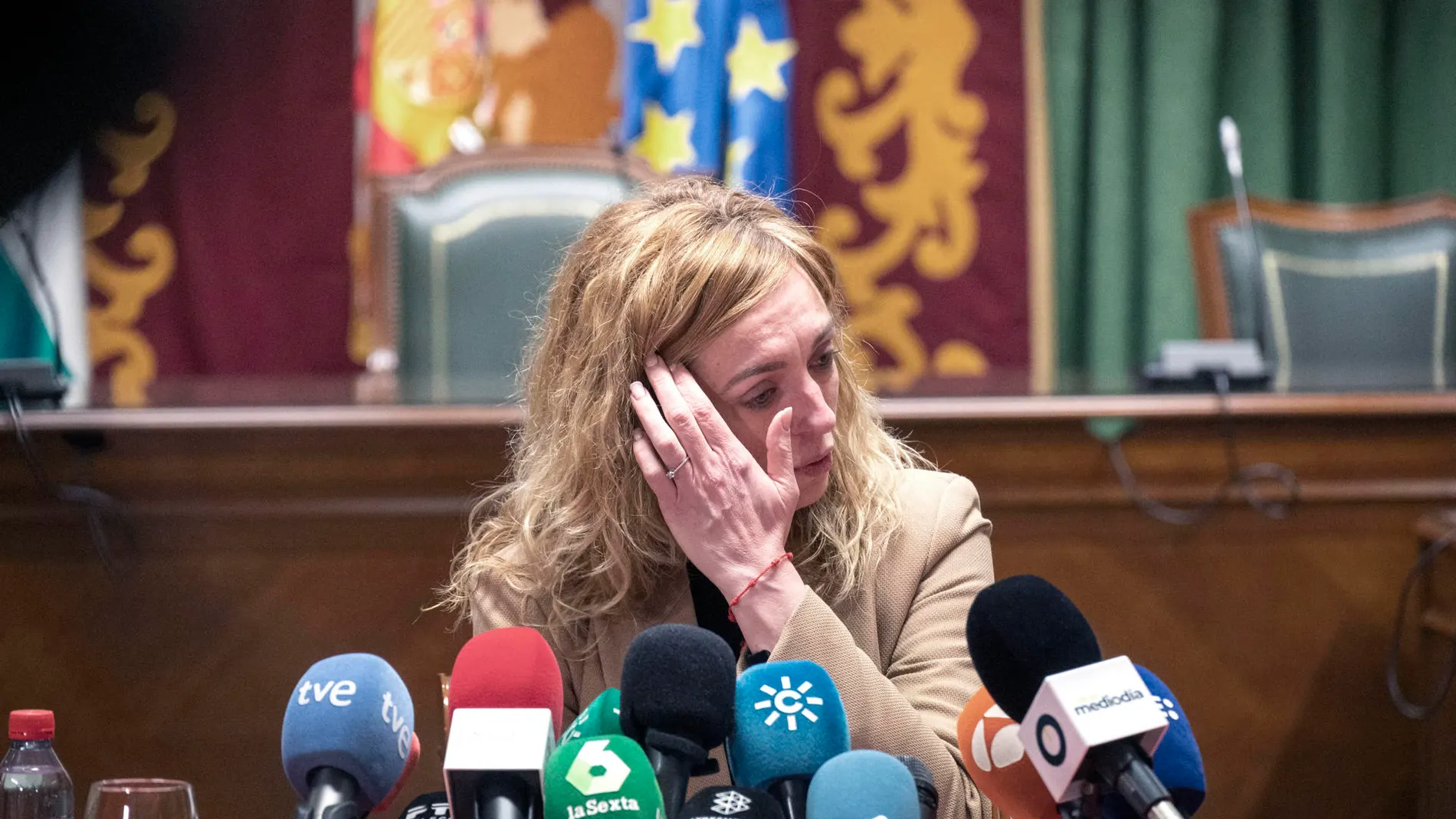 La alcaldesa de Maracena (Granada), Berta Linares (PSOE), durante la rueda de prensa ofrecida este miércoles