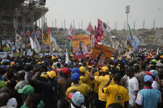 Supporters of Bola Ahmed Tinubu, the presidential candidate of the All Progressives Congress, Nigeria ruling party, attend an election campaign rally at the Teslim Balogun Stadium in Lagos Nigeria, Tuesday, Feb. 21, 2023.