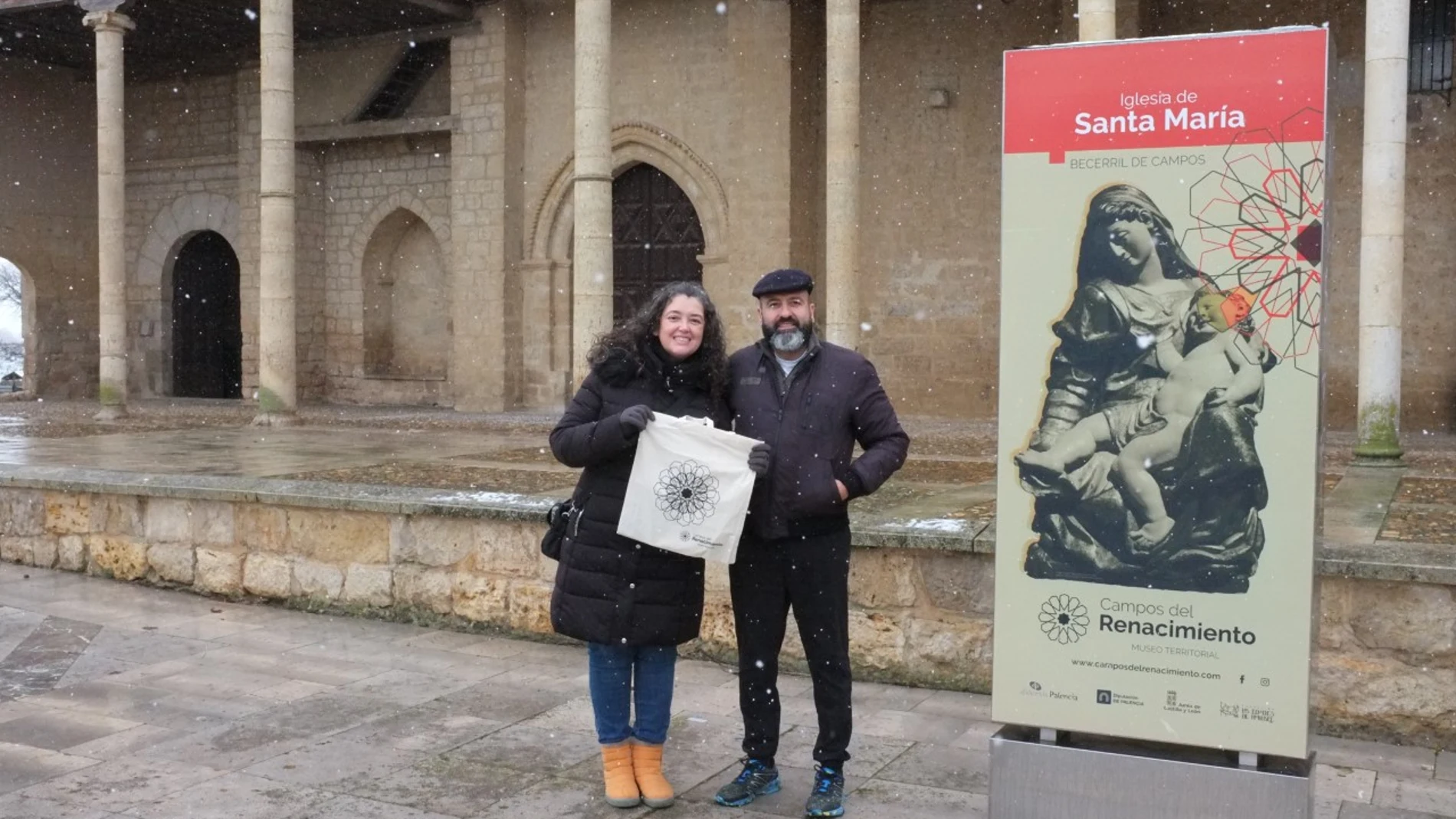 La pareja de Cuenca, Isabel y Zacarías, son los visitantes 25.000 de Campos del Renacimiento