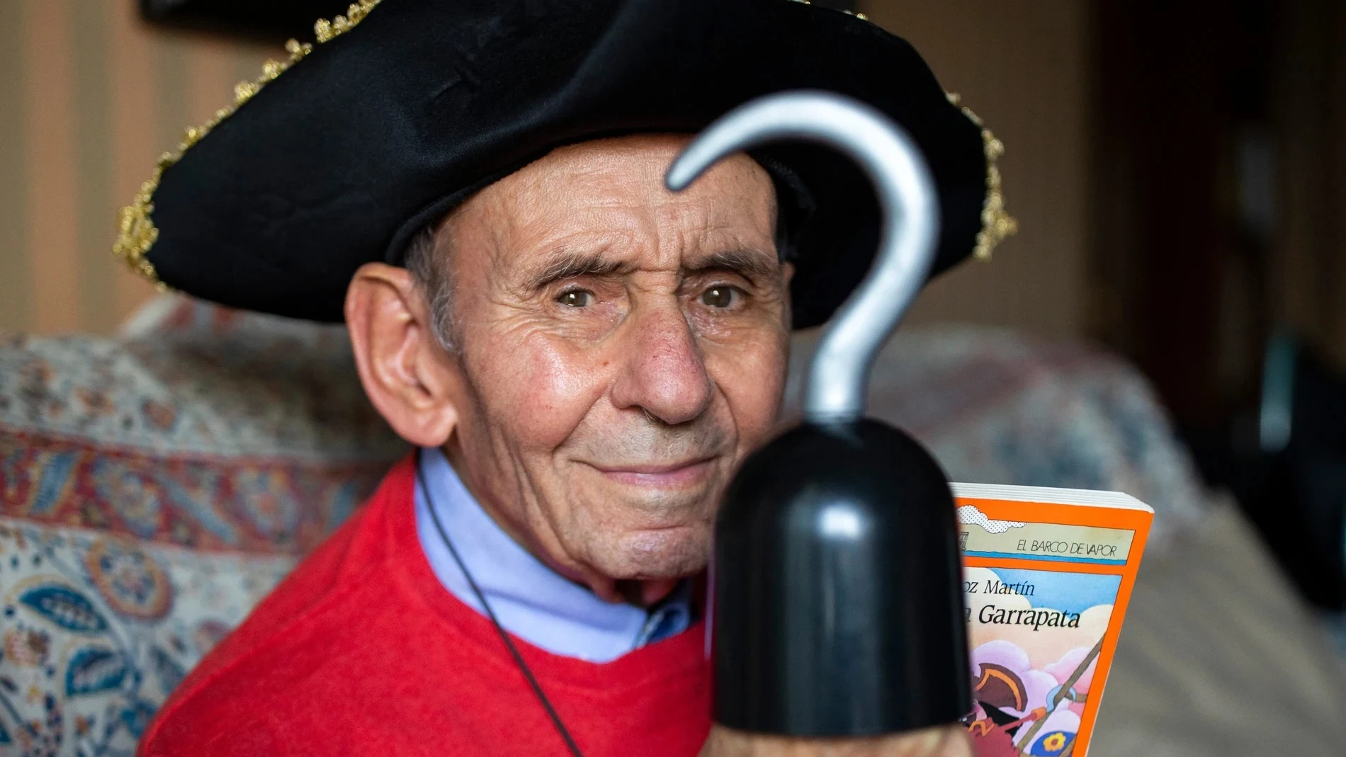 El escritor Juan Muñoz, autor de «El pirata Garrapata» entre otros libros, falleció ayer a los 93 años