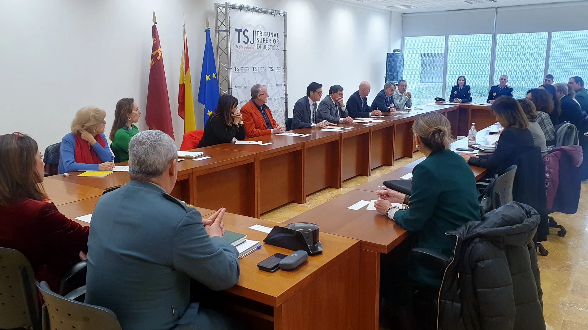 La Audiencia de Murcia pone en marcha la Comisión Provincial de Violencia de Género