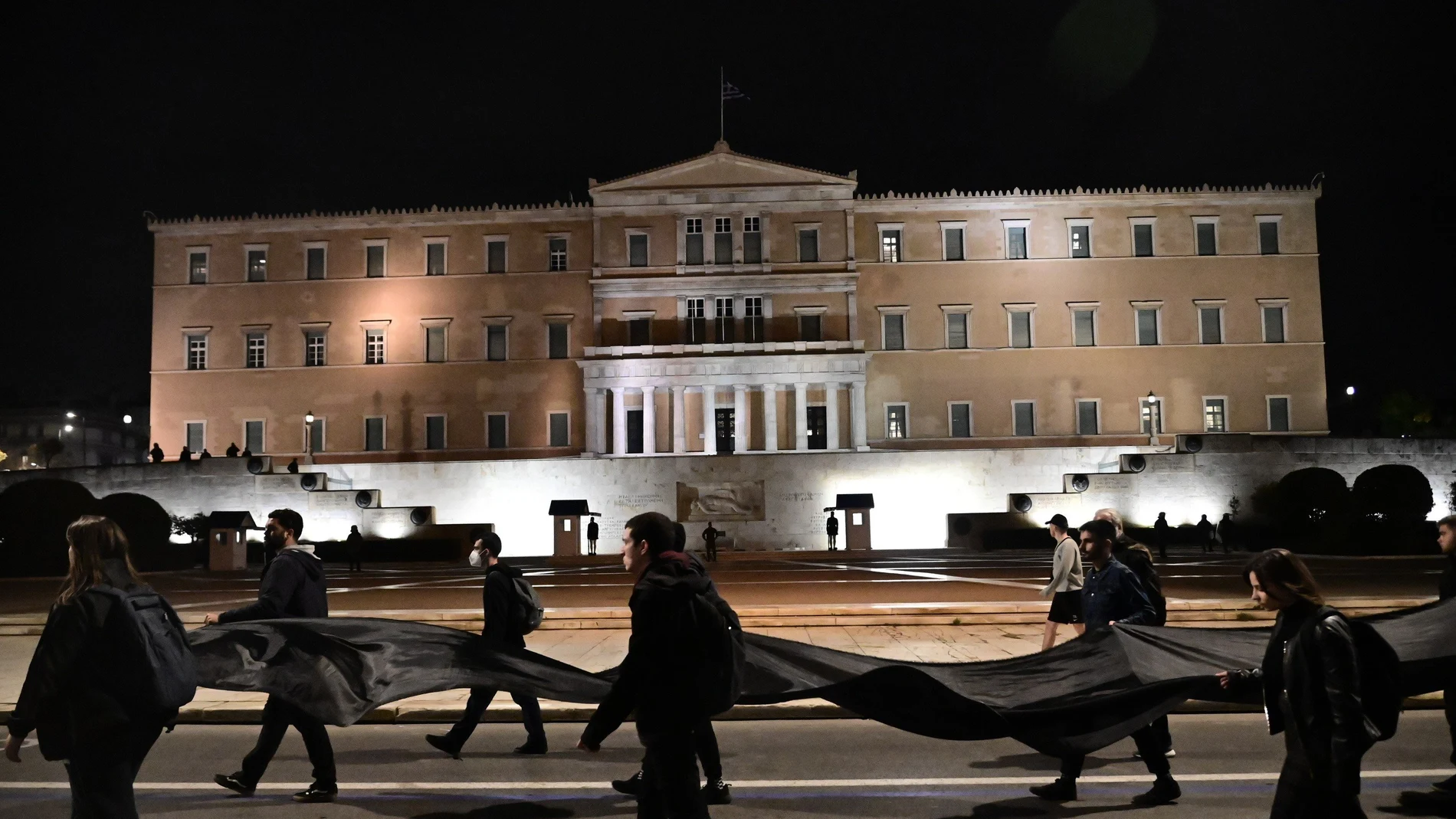 Protestas frente al Parlamento griego en Atenas