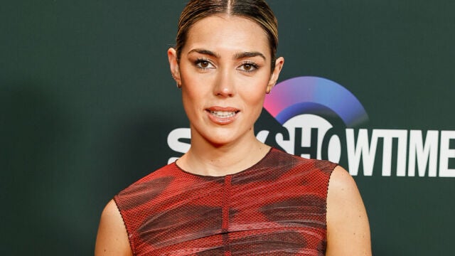 Anna Padilla con vestido de tul.