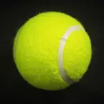 Una pelota de tenis puede ayudarte a quitar los nudos de tu espalda