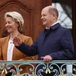 German Chancellor Olaf Scholz welcomes President of the European Commission Ursula Von der Leyen prior to a closed meeting of the federal cabinet in Meseberg, Germany, 05 March 2023. 