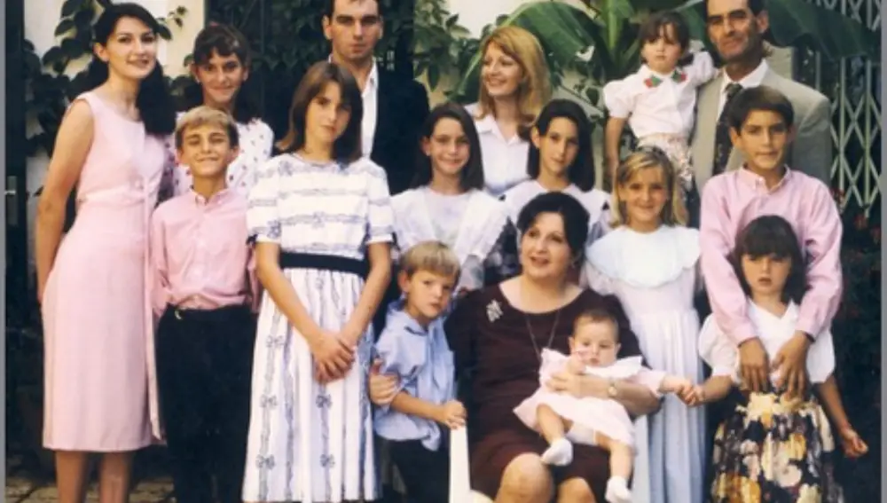 La verdadera historia 'Flos Mariae': la oscuridad de una familia