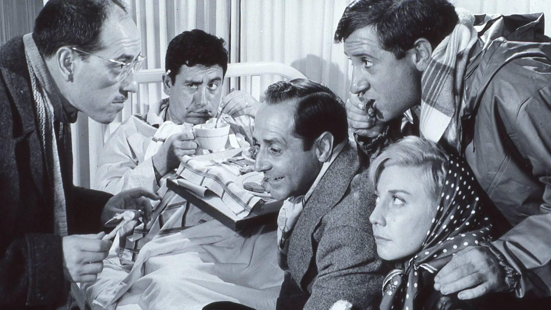 Escena de «Atraco a las tres», cinta icónica de José María Forqué, con la que el cineasta demostró el divorcio entre crítica y público