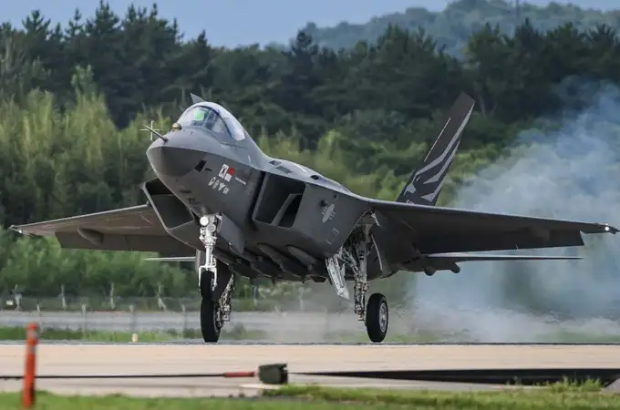 El caza surcoreano KF-21 Boramae, ¿una opción al F-35 y a otros cazas de quinta generación? 