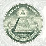 El ojo de la pirámide en el billete de un dólar estadounidense