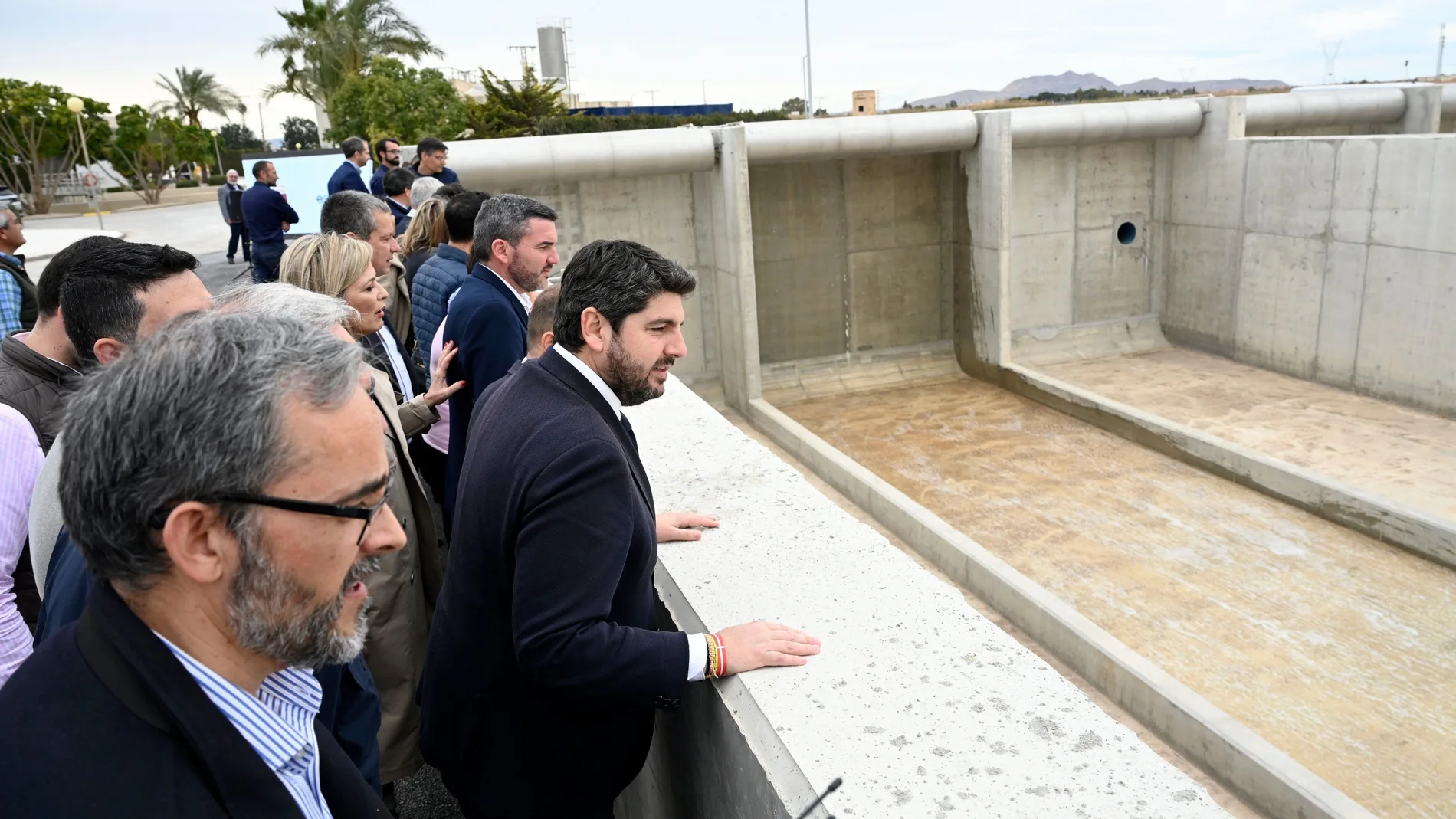 López Miras afirma que el nuevo tanque ambiental de Torre Pacheco será "clave" en la protección del Mar Menor