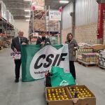 CSIF entrega leche y aceite al Banco de Alimentos de Valladolid